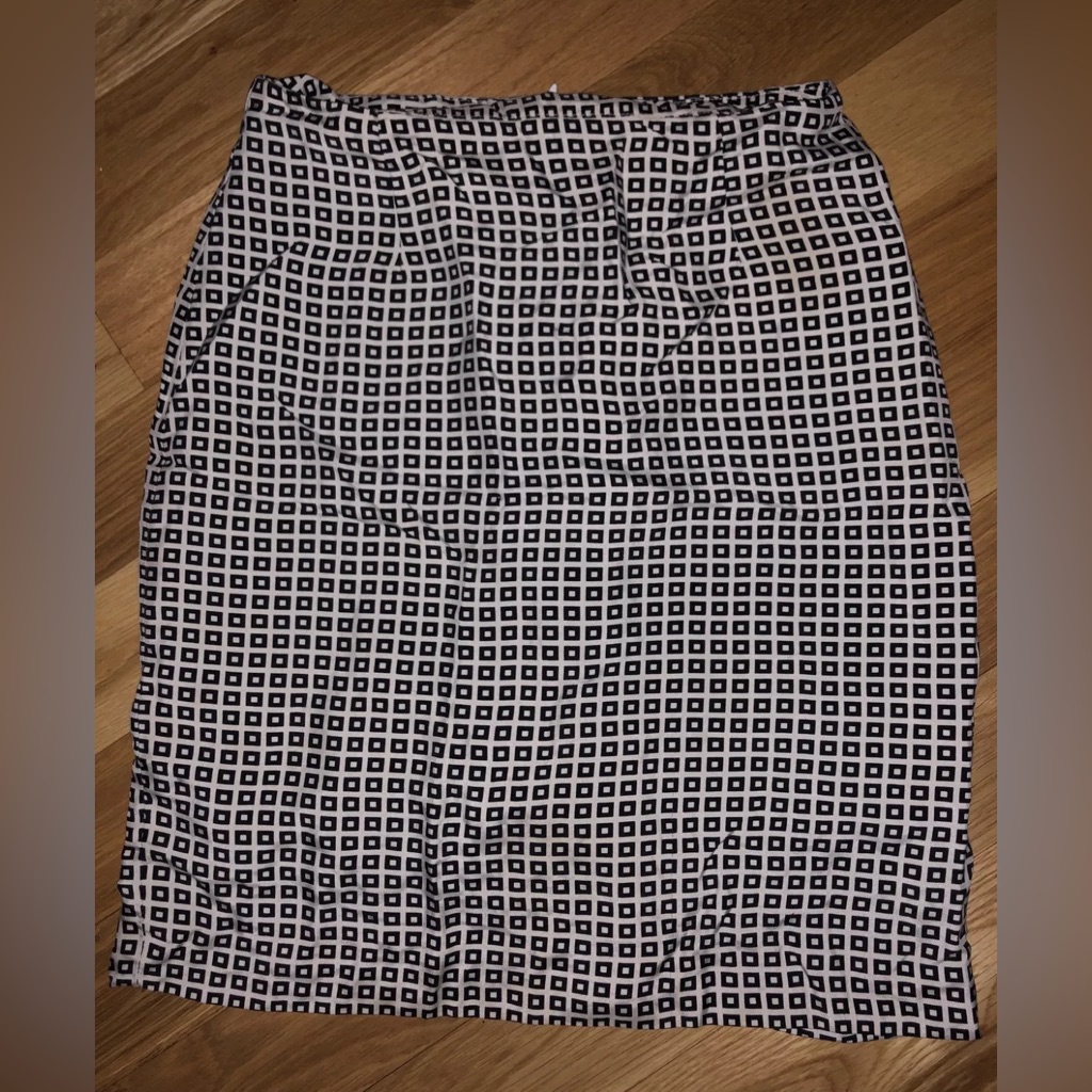 Ann Taylor Loft Lined Back Zipper Straight Short Blk & White Skirt Sz 2